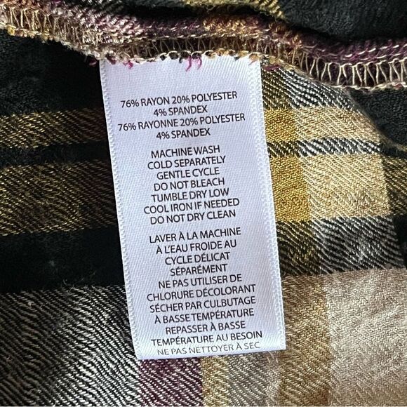 beachlunchlounge plaid button up shirt - Picture 5 of 6